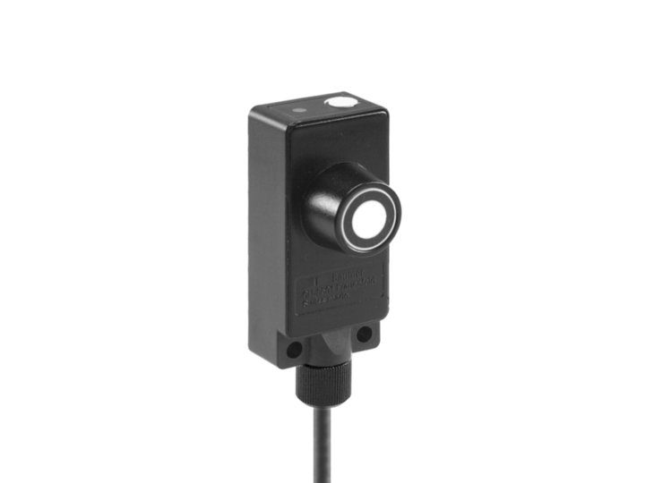 Ультразвуковой датчик Baumer UNDK 30N3712