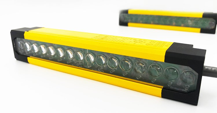 Световая завеса безопасности CYNDAR COT40/20-780