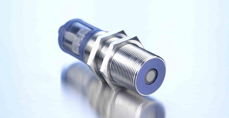 Ультразвуковой датчик Microsonic crm+25/F/TC/E