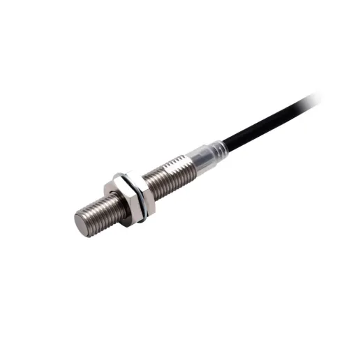 Датчик приближения индуктивный Omron E2E-X2C2L8 5M